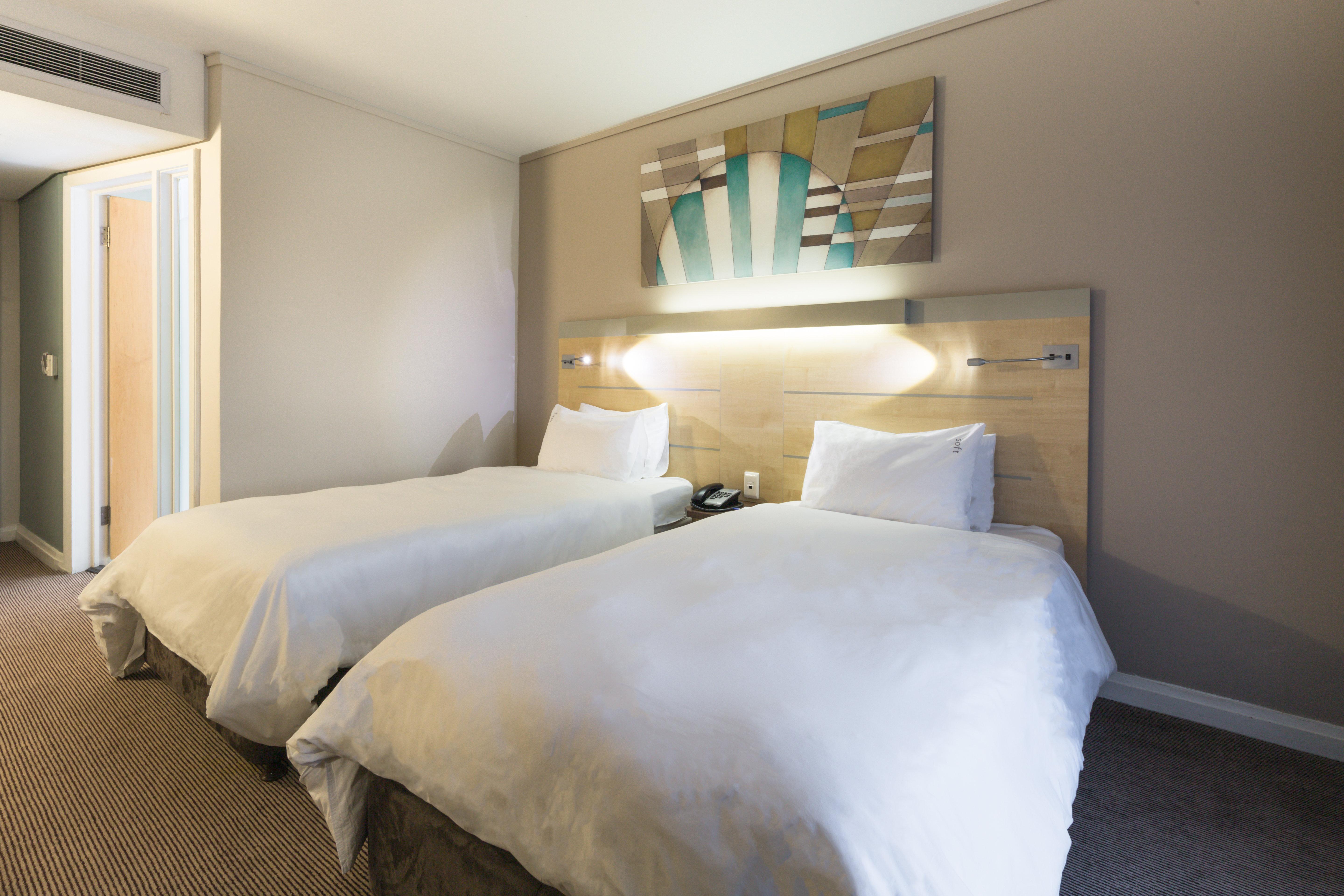 Holiday Inn Express Sandton-Woodmead By Ihg Exterior foto