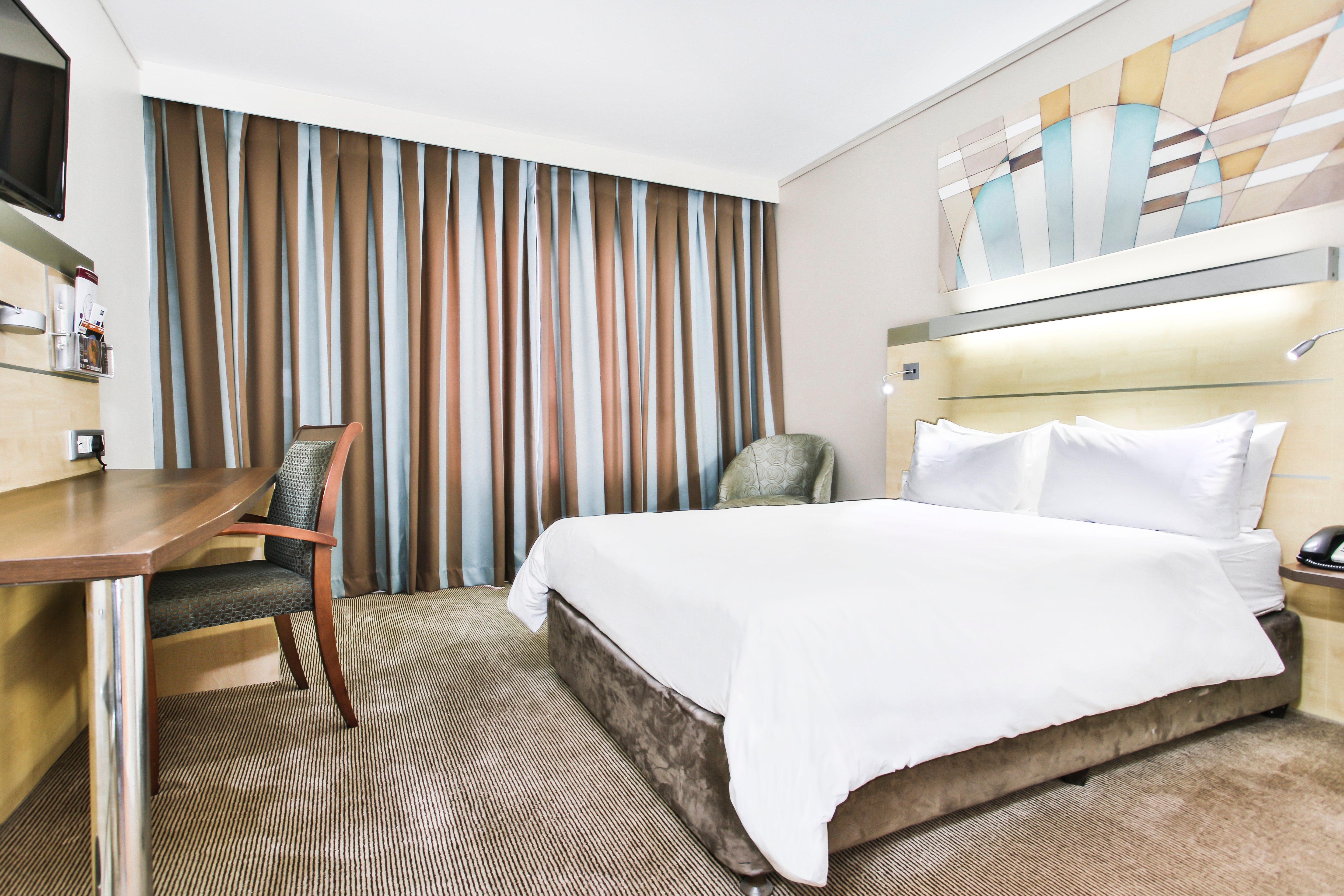 Holiday Inn Express Sandton-Woodmead By Ihg Exterior foto