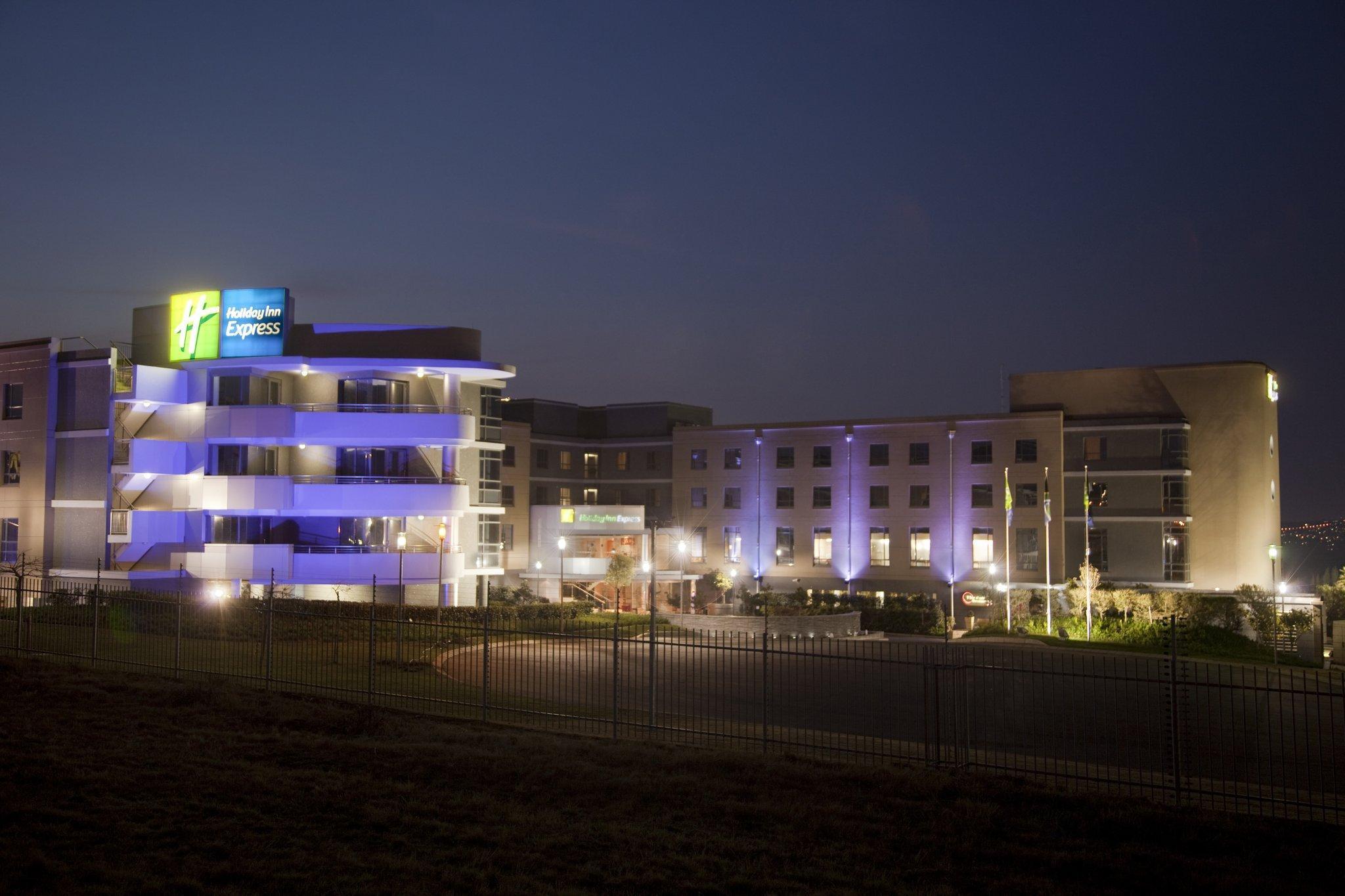 Holiday Inn Express Sandton-Woodmead By Ihg Exterior foto