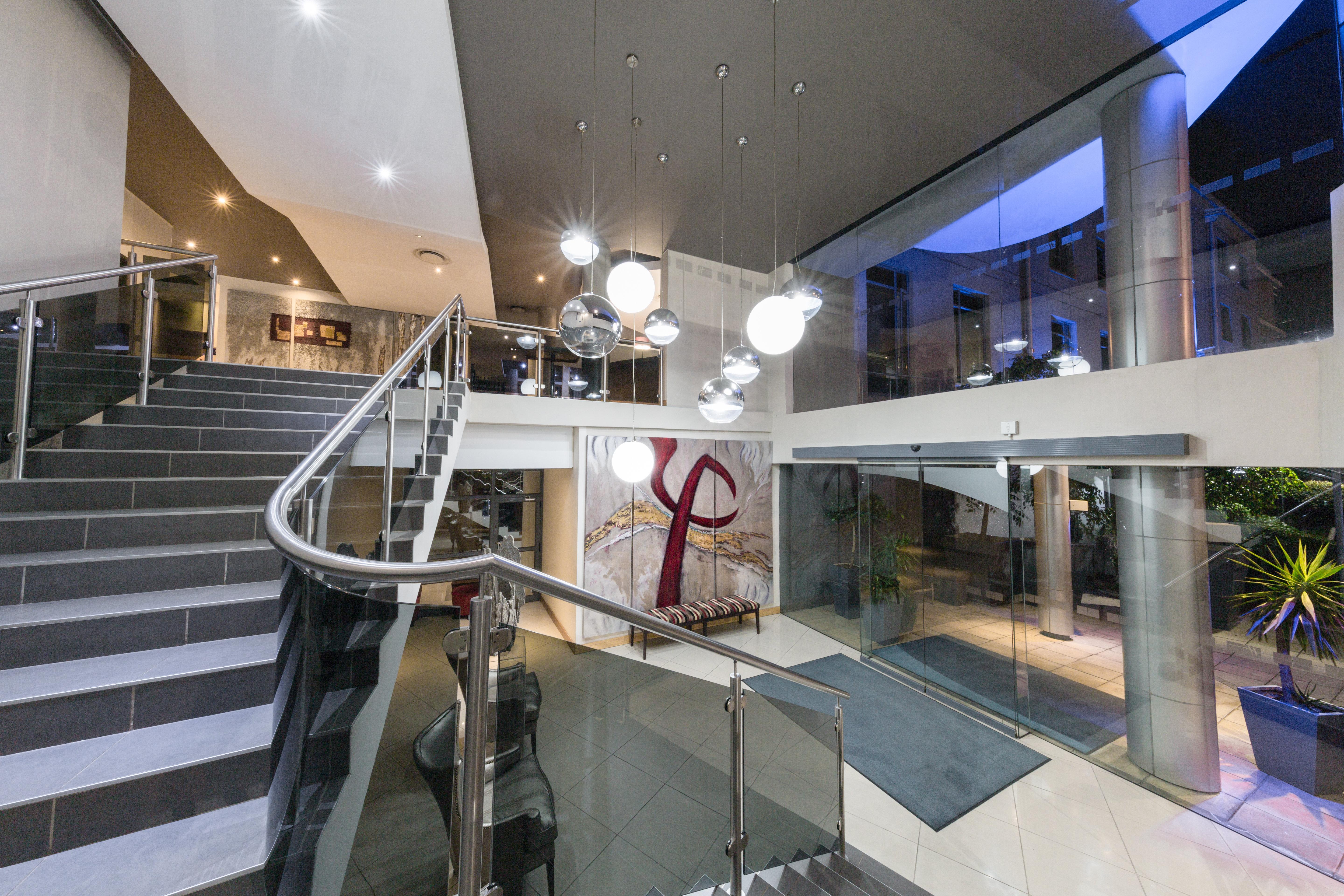 Holiday Inn Express Sandton-Woodmead By Ihg Exterior foto